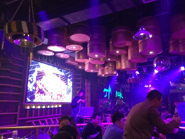 石家庄极速前进烧烤吧5